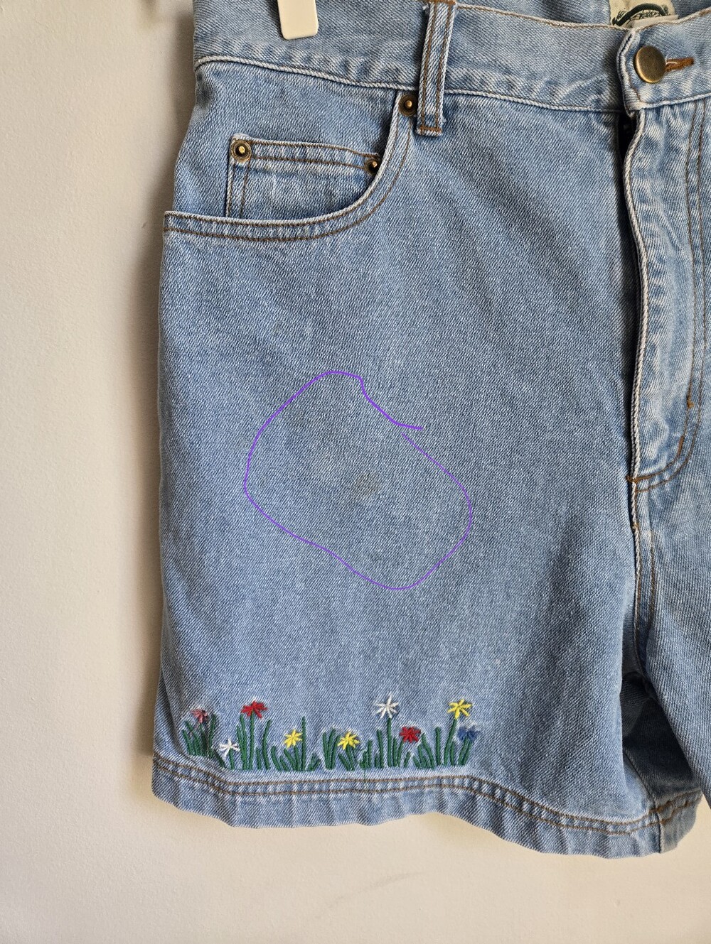 Vintage Denim Embroidered Flower Women’s Shorts - Light Blue - Picture 2 of 11